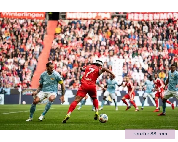 格纳布里戈雷茨卡联手点燃拜仁球场庆祝狂欢